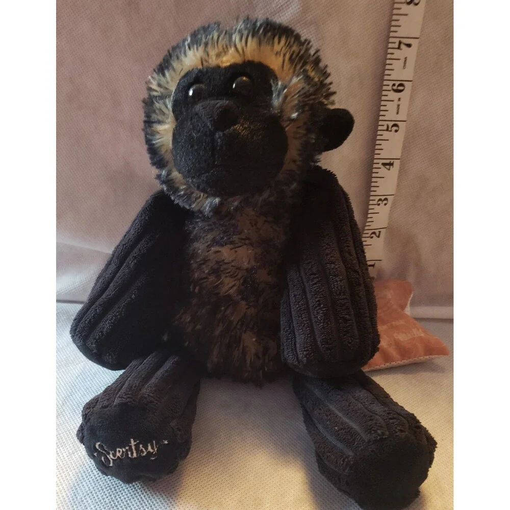 2 SCENTSY Buddies Retired Black Fuzzy GAMBI GORILLA and Striped ZUKU ZEBRA